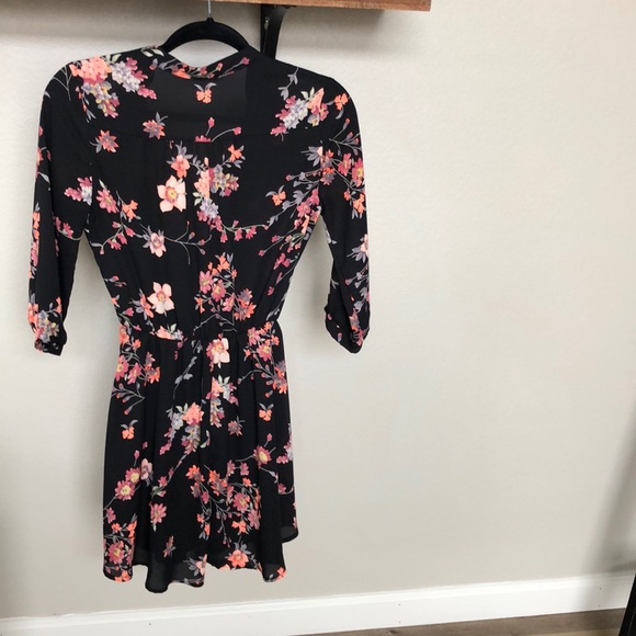 Lush Floral Dress - Picture 2 of 4